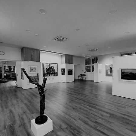 Art & Galerie Hotel Lenz Plauer See Fuenfseen Esterno foto