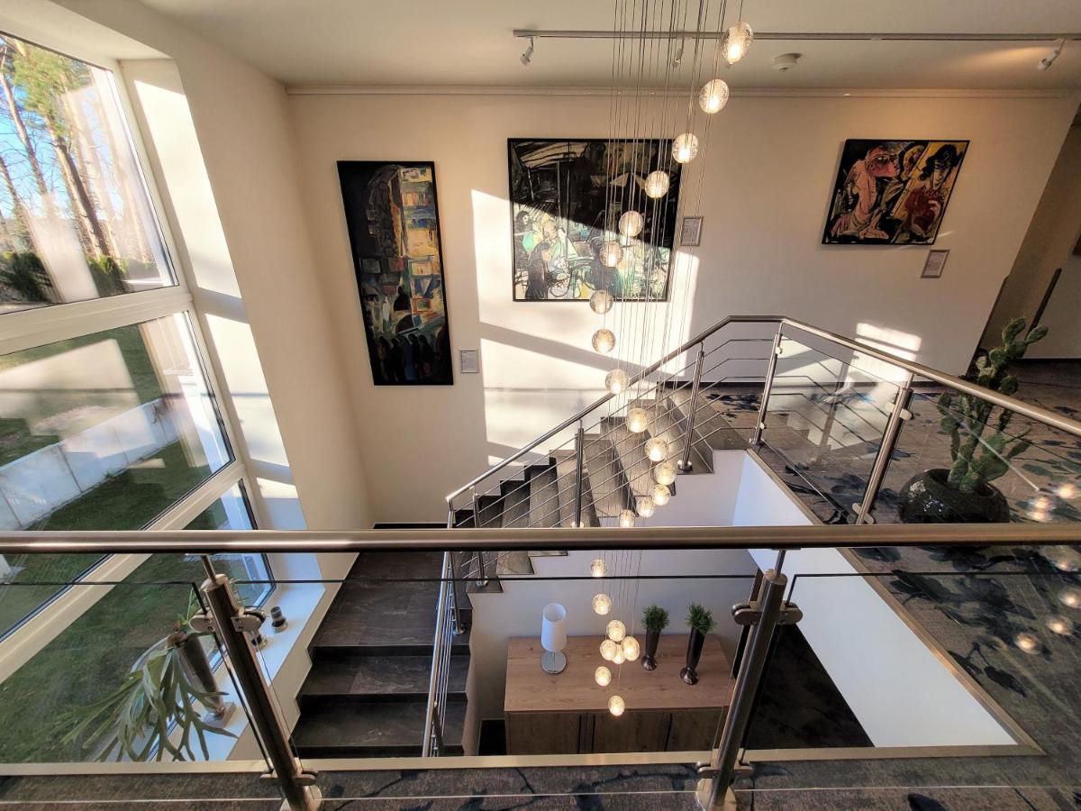 Art & Galerie Hotel Lenz Plauer See Fuenfseen Esterno foto