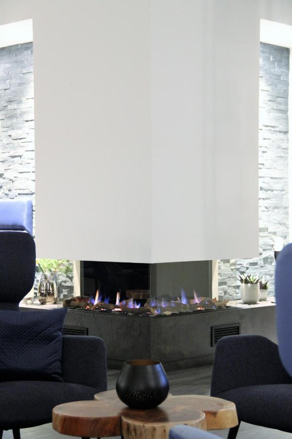 Art & Galerie Hotel Lenz Plauer See Fuenfseen Esterno foto